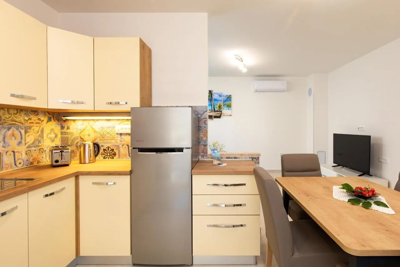 Apartman Ivona U Prizemlju Malinska