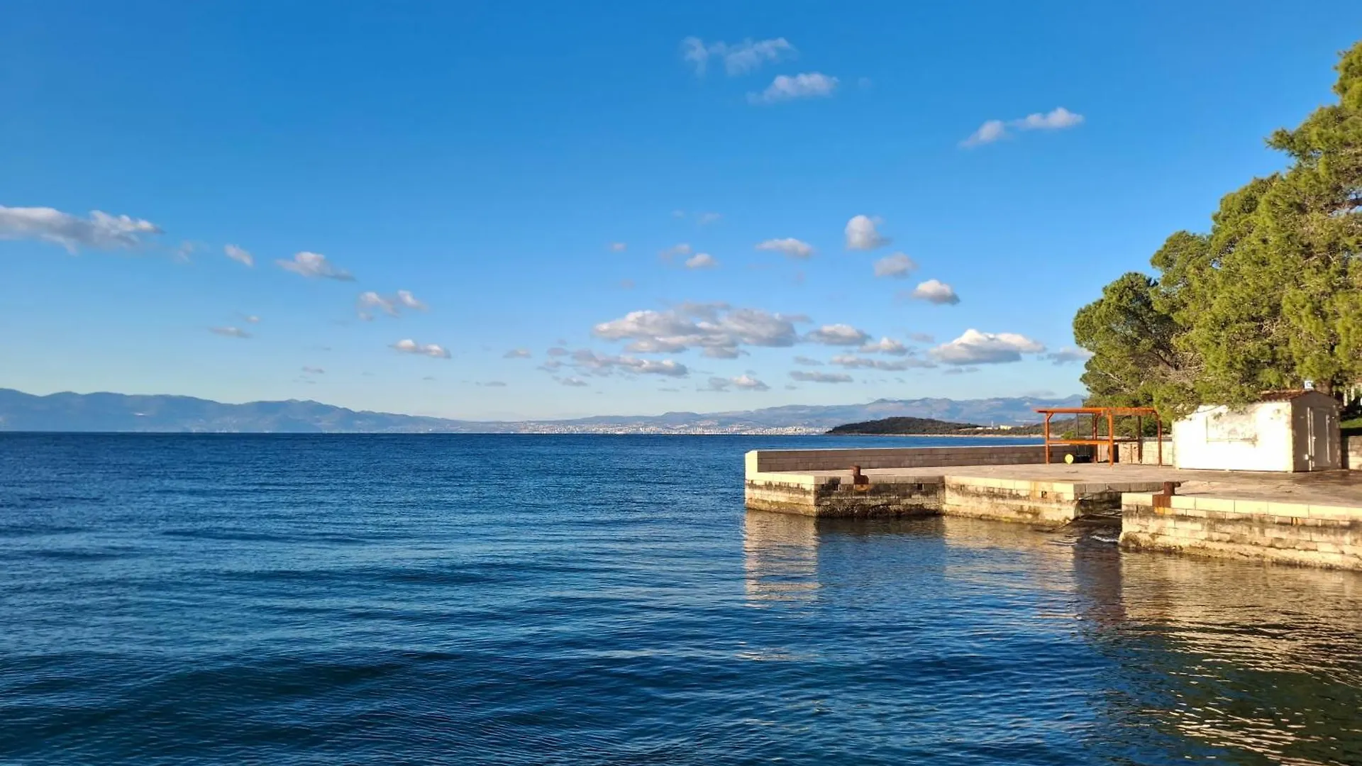 Apartment Apartman Ivona U Prizemlju Malinska Croatia